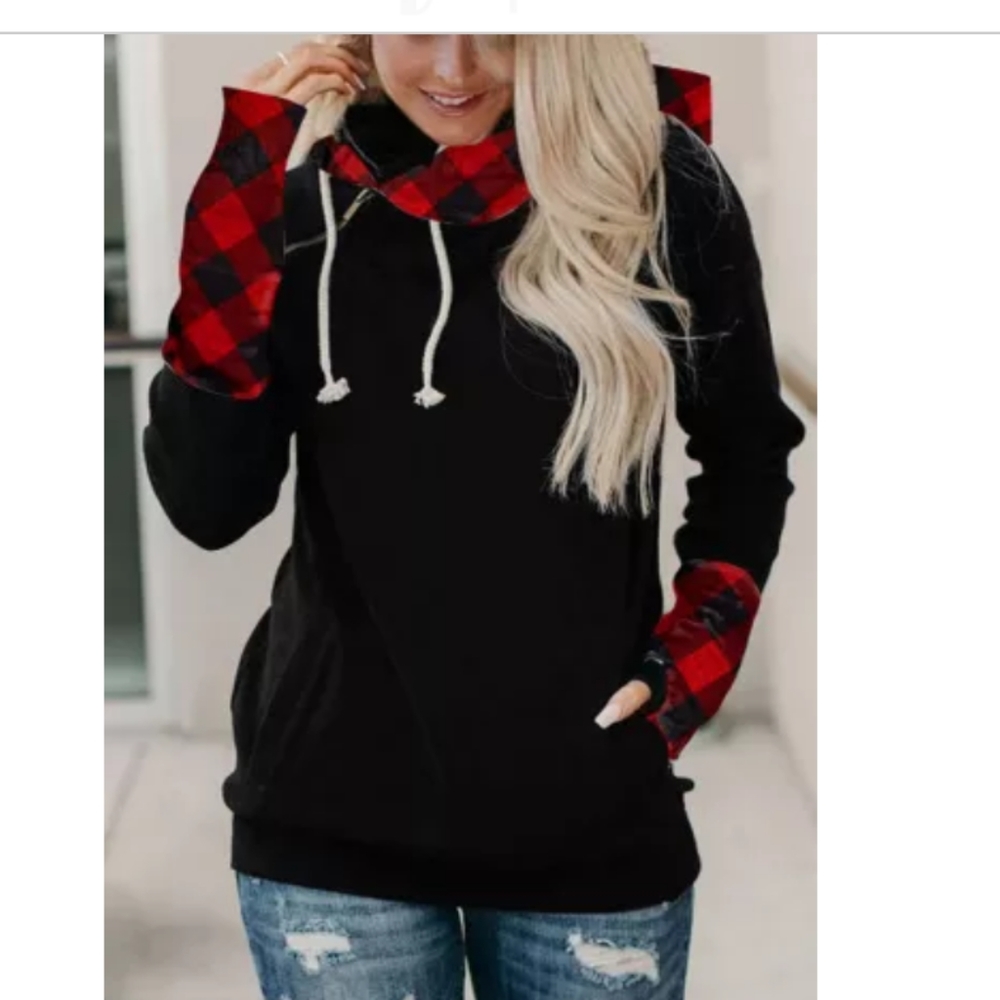 Hoodie with thumbs holes